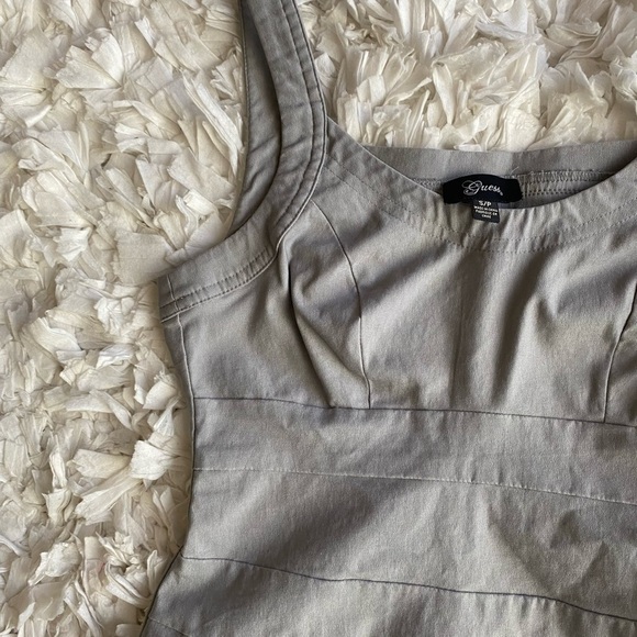 GUESS color-block dress size small - Picture 3 of 4